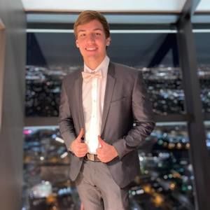 Meet your Posher, Ben